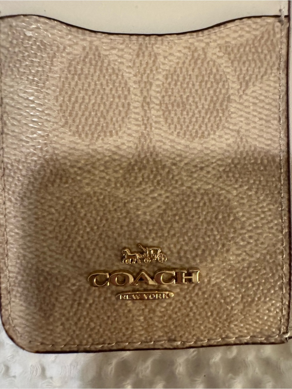 Coach Signature Beige Card Case with Gold Chain Attachment - Picture 2 of 4